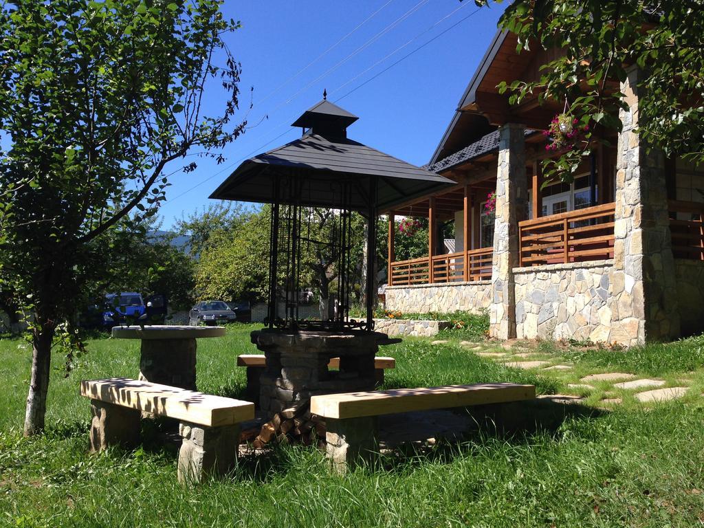 Cottage Familiya فيرخوفينا المظهر الخارجي الصورة