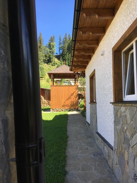Cottage Familiya فيرخوفينا المظهر الخارجي الصورة