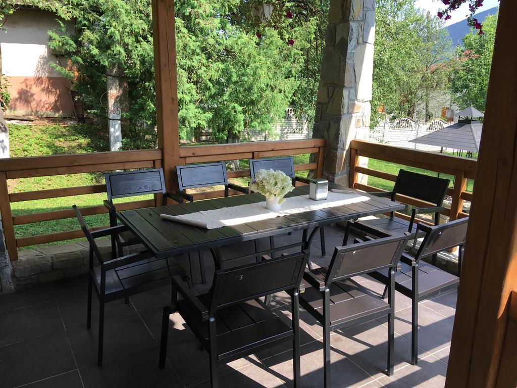 Cottage Familiya فيرخوفينا المظهر الخارجي الصورة